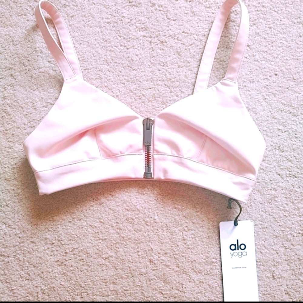 Alo Yoga Bra